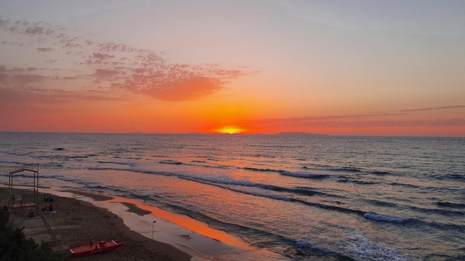 فندق L'Onda Marina كاستيلساردو المظهر الخارجي الصورة